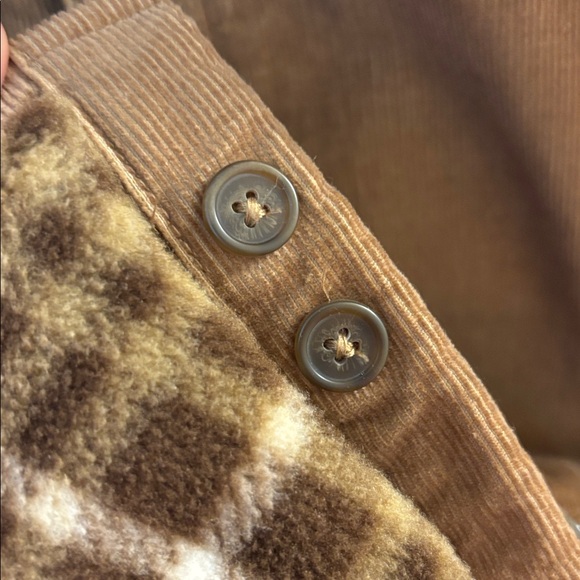 Covington Brown Corduroy Jacket Fleece Lining L Button Down Outdoor Chore Camp - Picture 8 of 9
